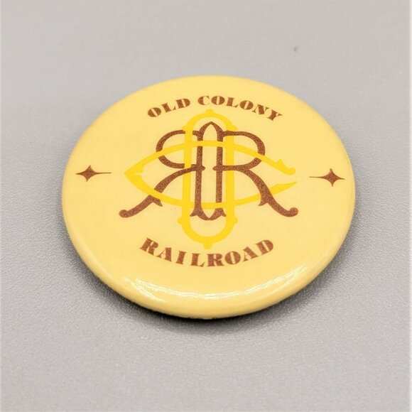 Old Colony East Coast Railroad Pinback Button Metal Transportation Memorabilia - Picture 1 of 2